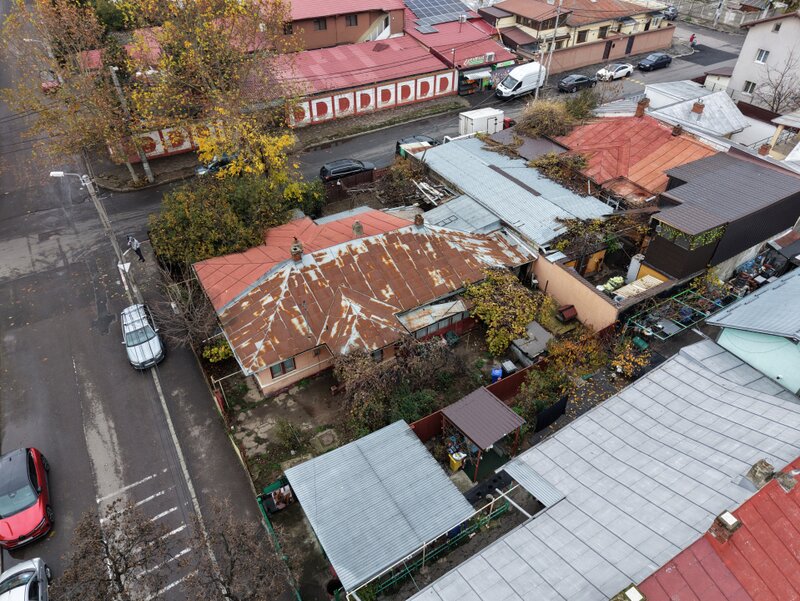 Andronache, Sector 2, casa pe un singur nivel cu teren 195 mp.